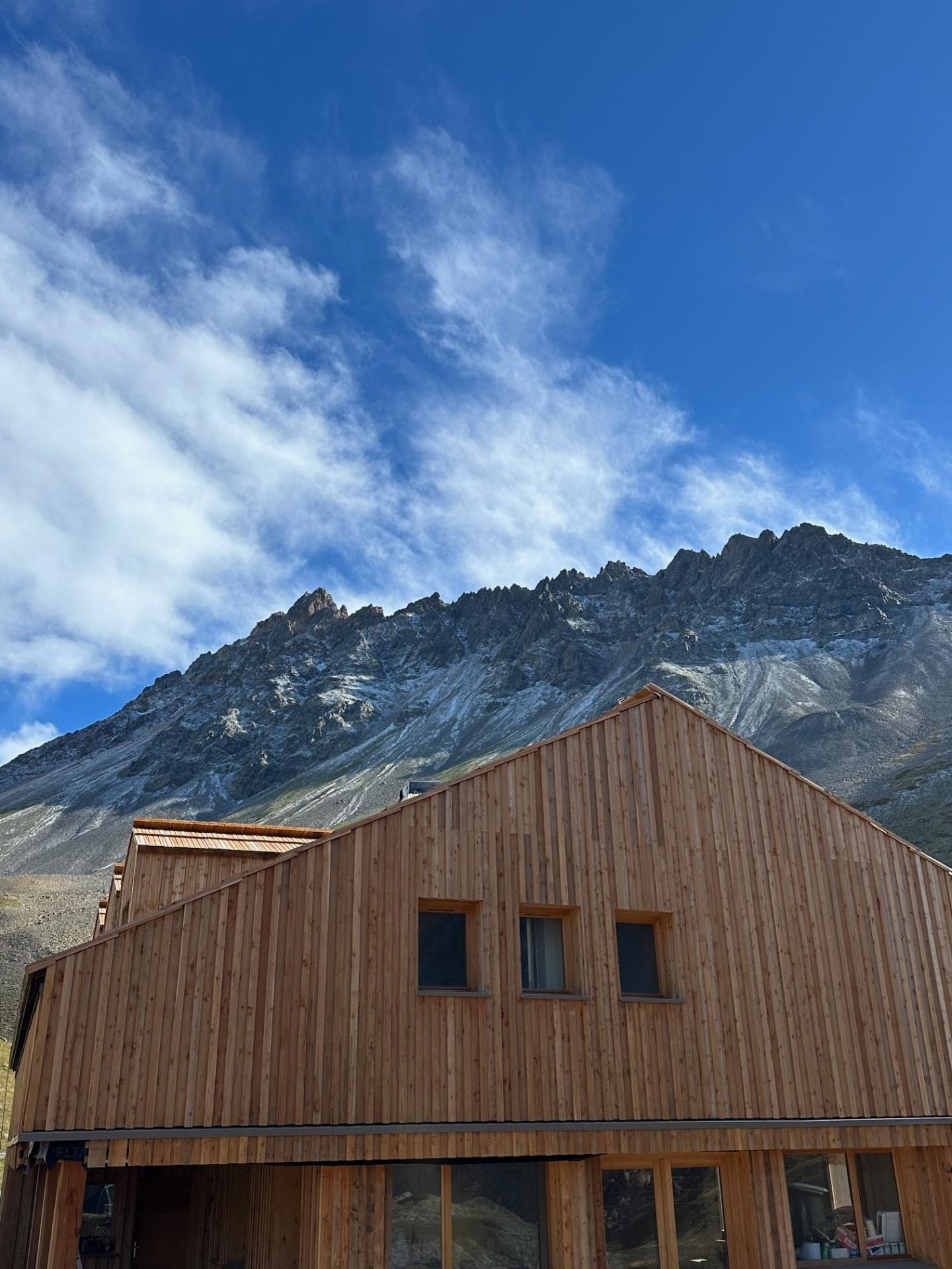 Refuge Clot des Vaches