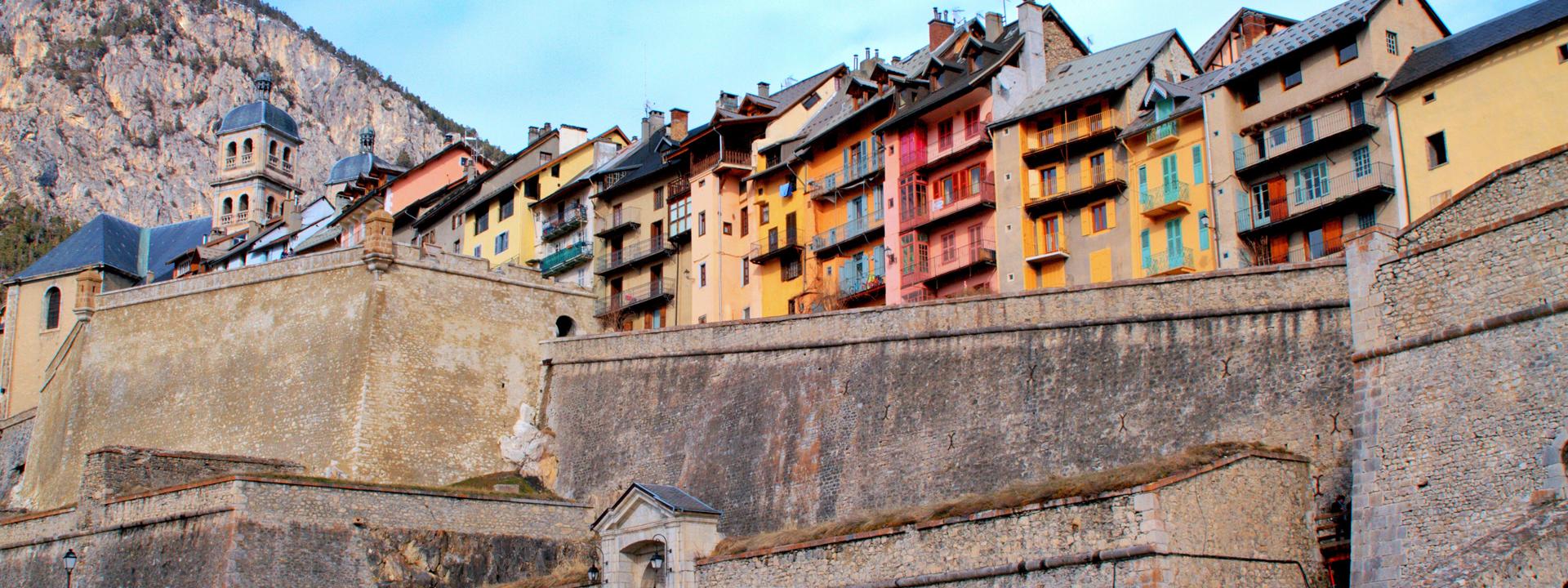 Cité Vauban remparts