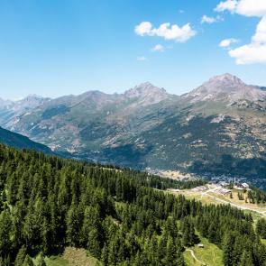Domaine de Serre Chevalier l'été