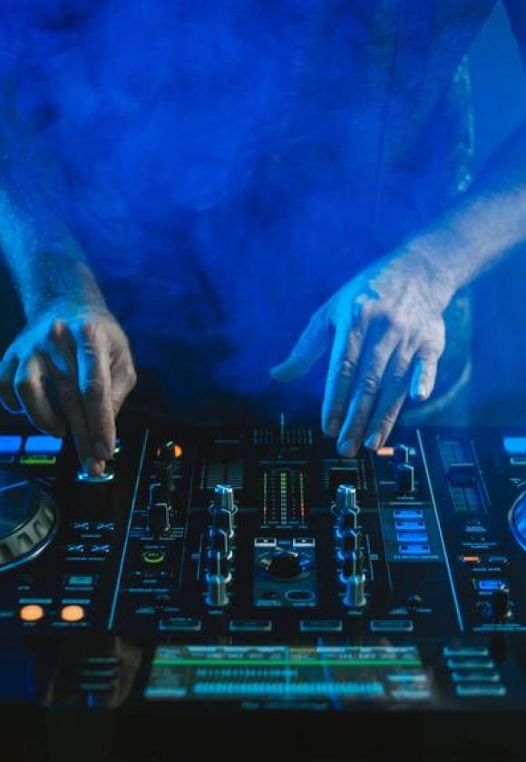 After-ski et DJ Set au pub « la Chaumière »_Briançon