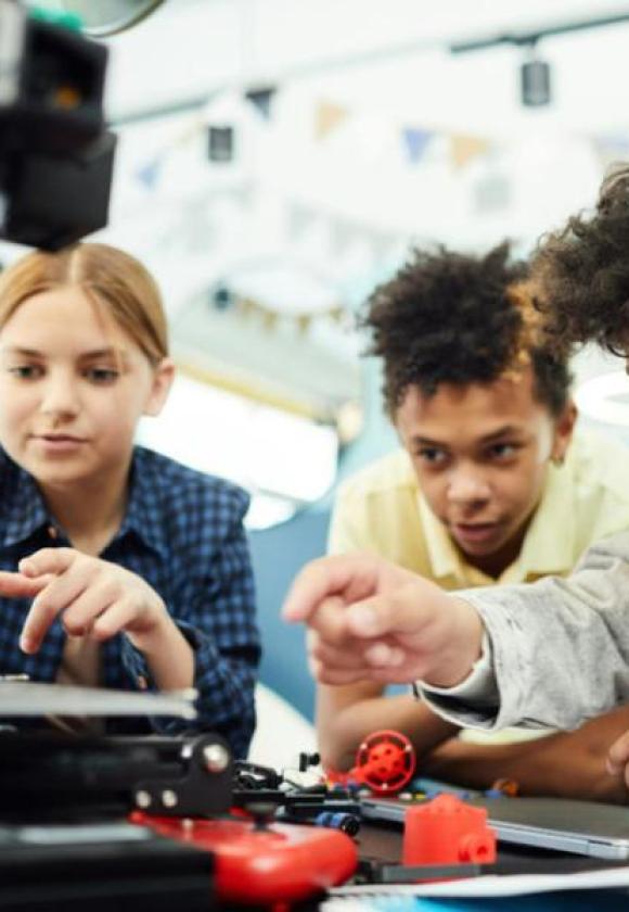 Atelier créatif numérique à la médiathèque_Briançon