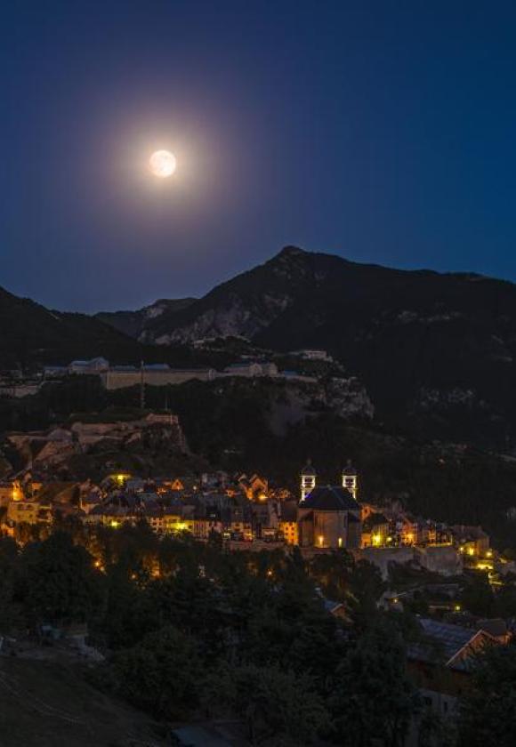 Visite: Salettes by night_Briançon