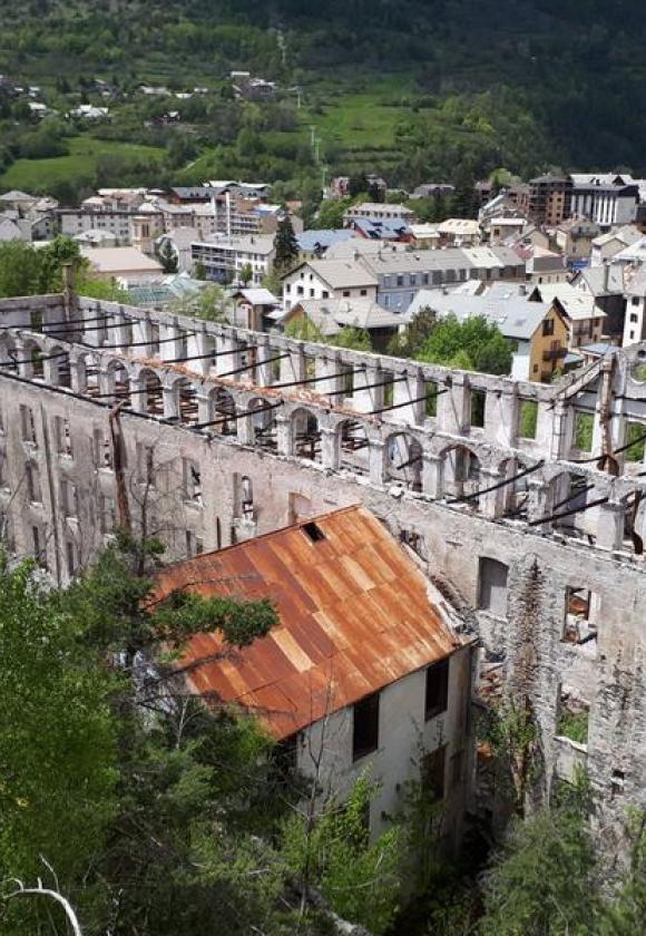 Conférence: Rendre invisible un passé industriel devenu anachronique, stratégies touristiques et patrimoniales dans les Hautes-Alpes_Briançon