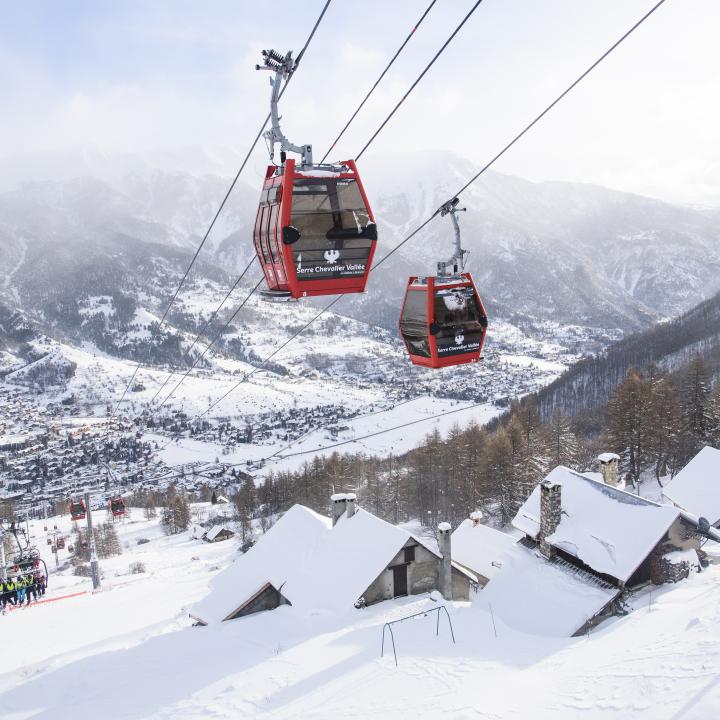 Domaine skiable Serre Chevalier - Télécabine Ratier