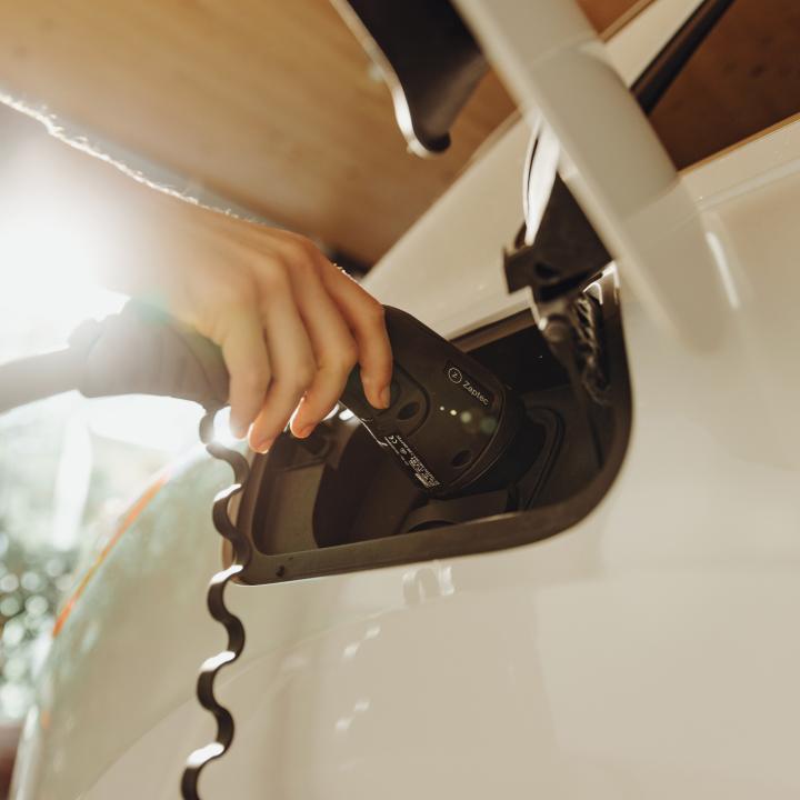 bornes-recharges-electriques