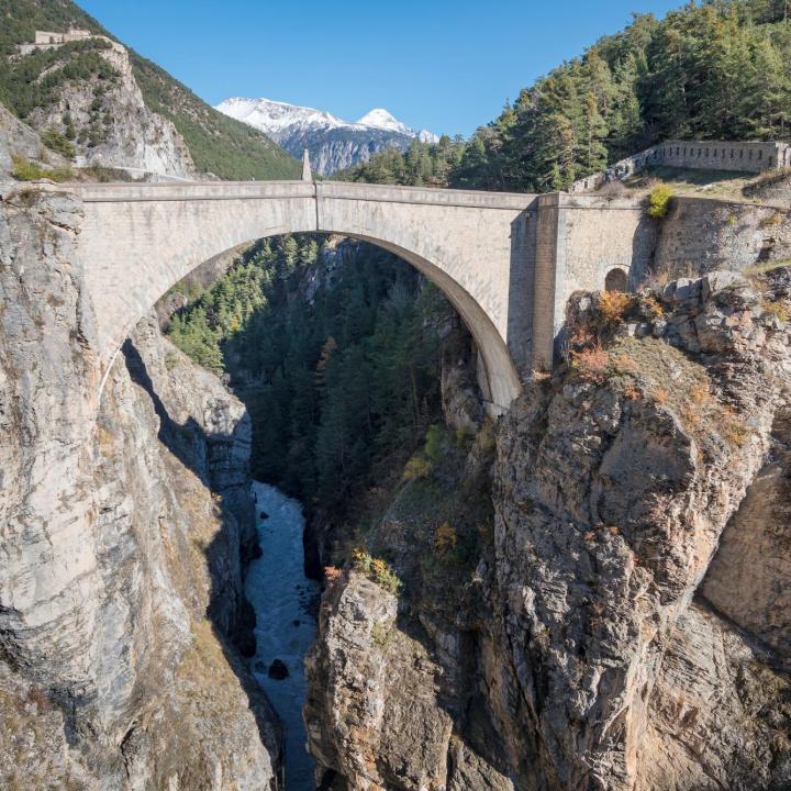 PONT D'ASFELD - SERRE CHEVALIER VALLEE BRIANCON