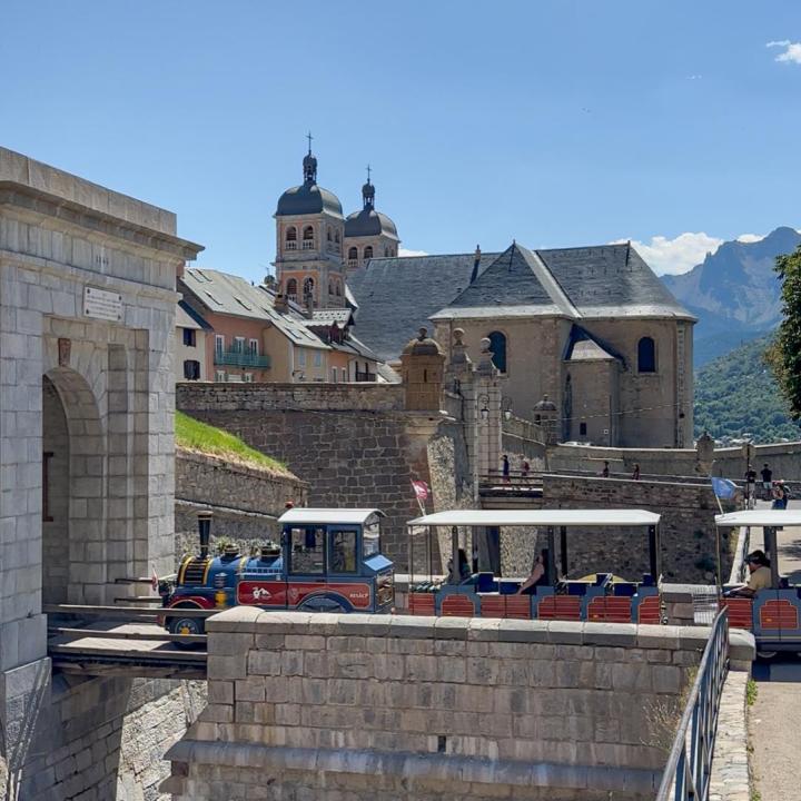 SERRE CHEVALIER BRIANCON - PETIT TRAIN RESALP - 01