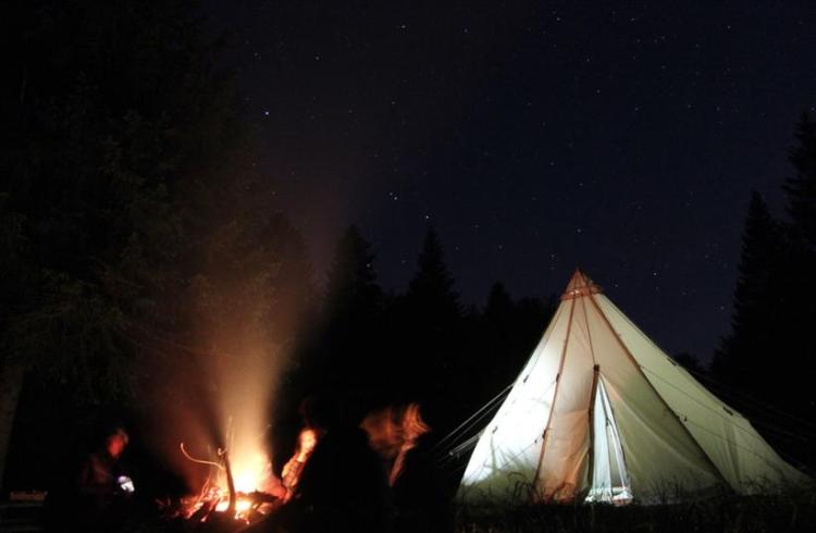 Ma première nuit en tipi_Le Monêtier-les-Bains