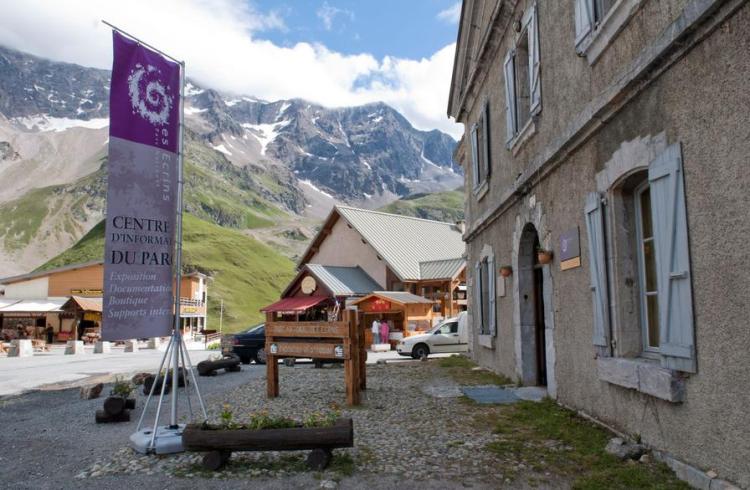 Centre d'accueil du Parc national des Écrins - col du Lautaret_Le Monêtier-les-Bains