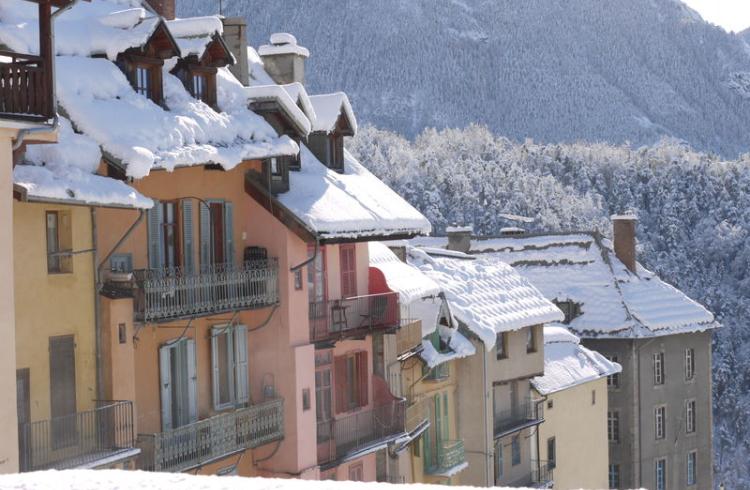 Maisons vieille ville Mélézin