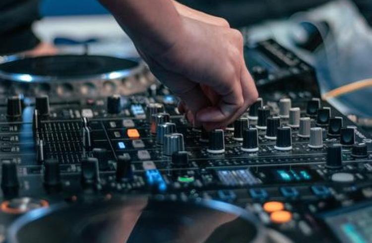 DJ Set au Royal_Saint-Chaffrey
