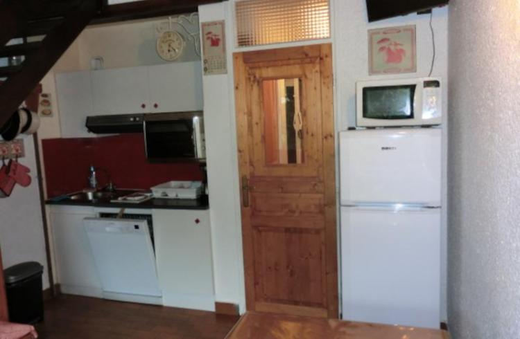 2-pieces-cabine-val-st-bernard-thie-1-cuisine-serre-chevalier-chantemerle