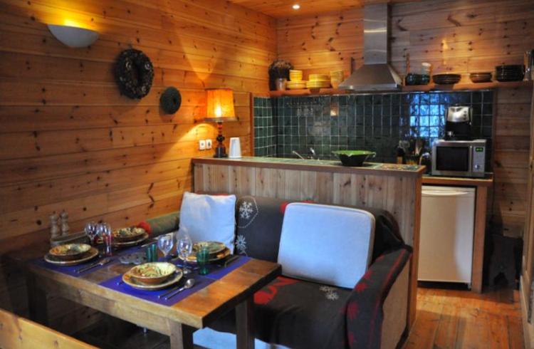 2-pieces-le-balcon-salle-a-manger-gad-serre-chevalier-villeneuve