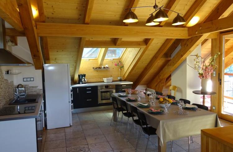 5-pieces-ecrin-ardoise-maj-sch-1-cuisine-serre-chevalier-chantemerle