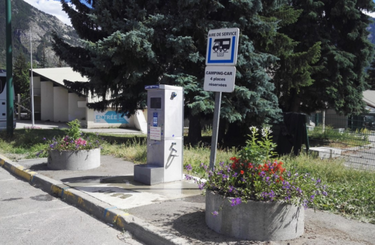 Aire de service camping car