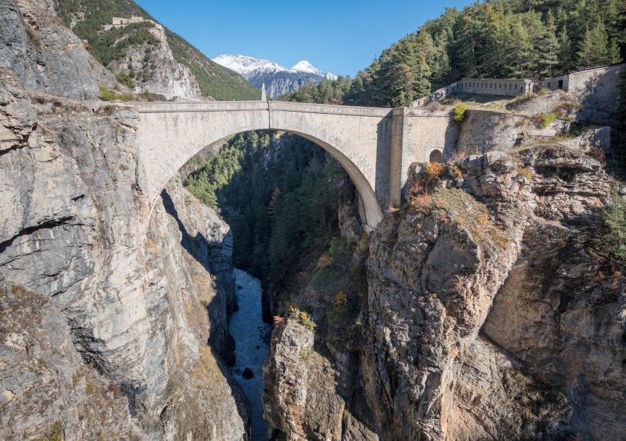 PONT D'ASFELD - SERRE CHEVALIER VALLEE BRIANCON