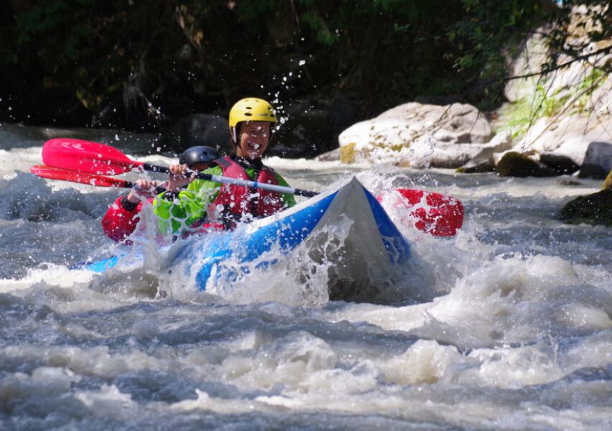 Kayak gonflable biplace à Serre Chevalier