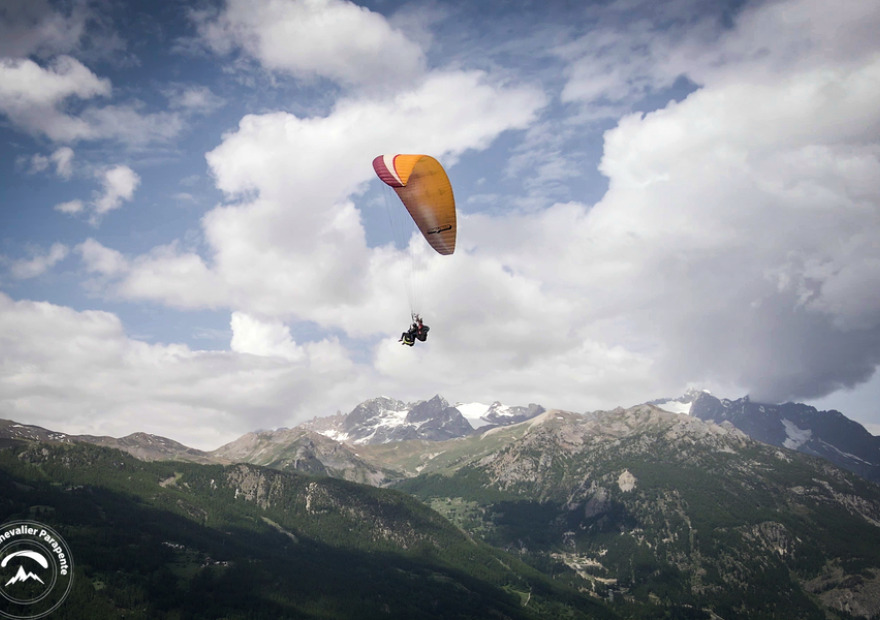 Serre chevalier Parapente