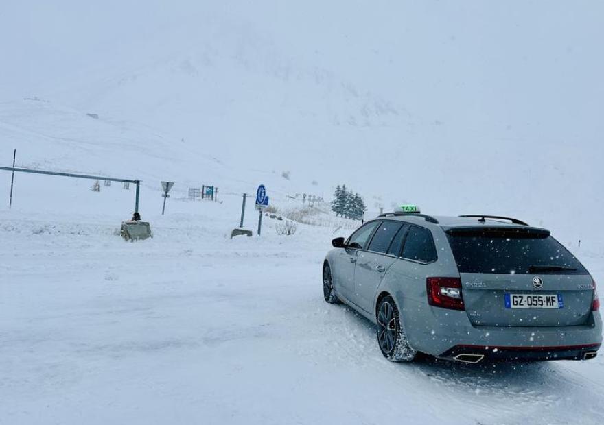 Mont Taxi