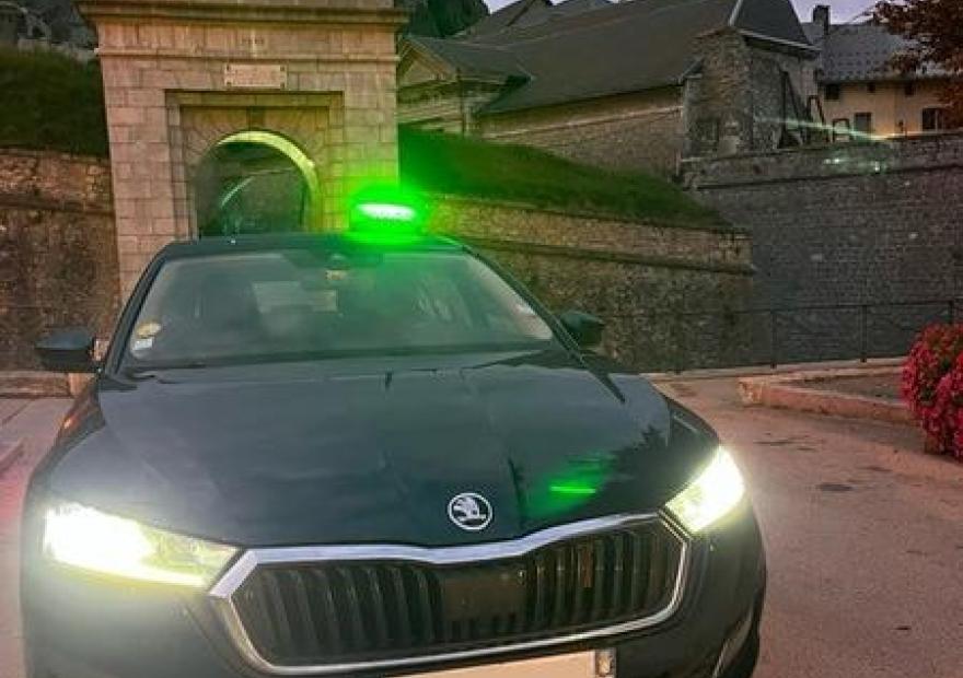 Taxi M.E.V_Briançon