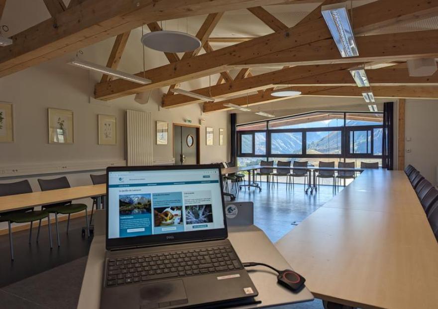 Salle de réunion/conférence du jardin du Lautaret