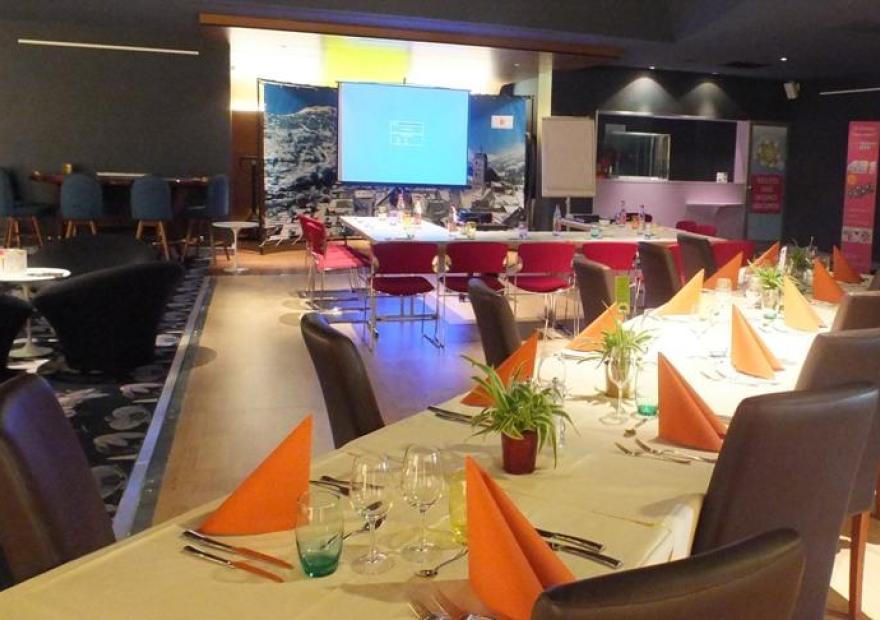 réunion de travail, repas