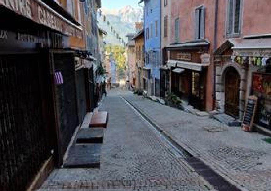 La "gargouille", Grande Rue, Cité Vauban