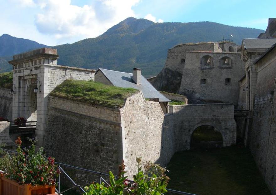 Avant-porte de Pignerol