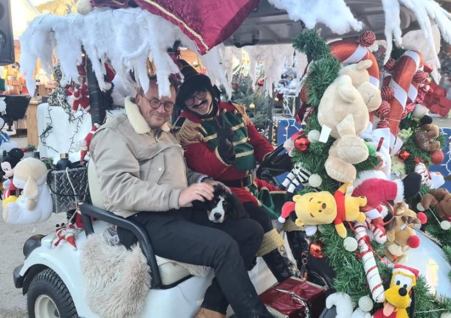Parade Christmas Car_Briançon