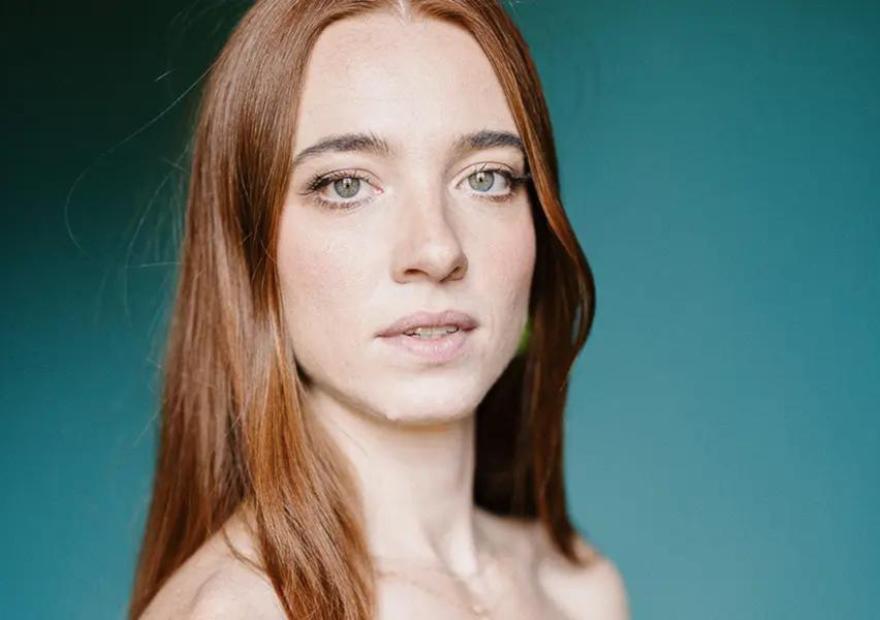 Joanne Evans, mezzo-soprano