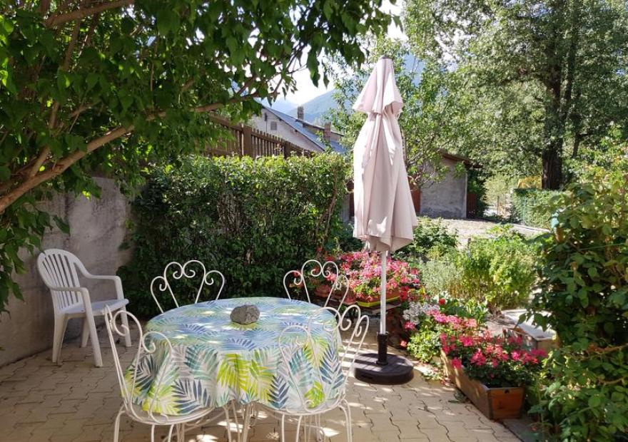 2-pieces-dumonc-2-ete-jardin-serre-chevalier-briancon