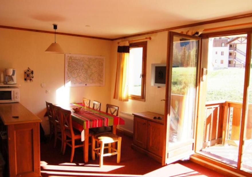 3 PIECES ALPAGA (CHOR)_La Salle-les-Alpes