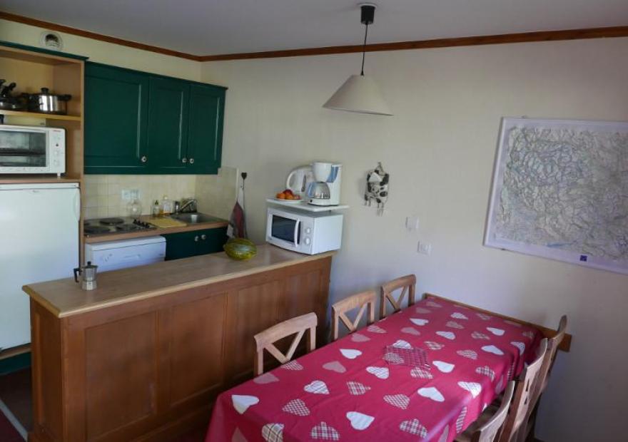 3 PIECES ALPAGA (CHOR)_La Salle-les-Alpes