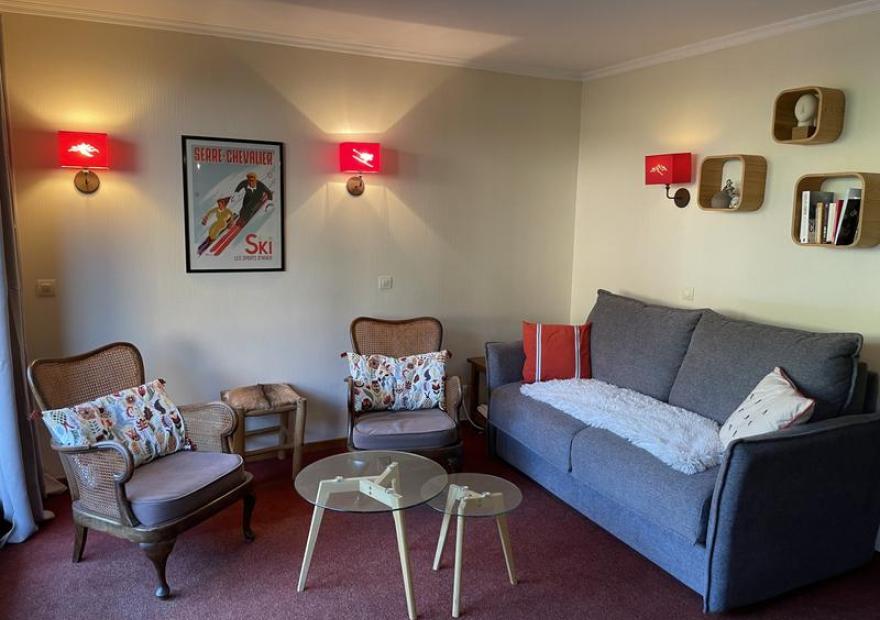 3 PIECES ALPAGA (CHOR)_La Salle-les-Alpes