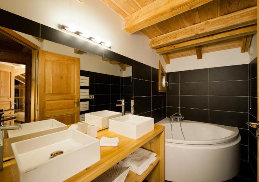 chalet-wanaka-ost-5-salon-serre-chevalier-villeneuve