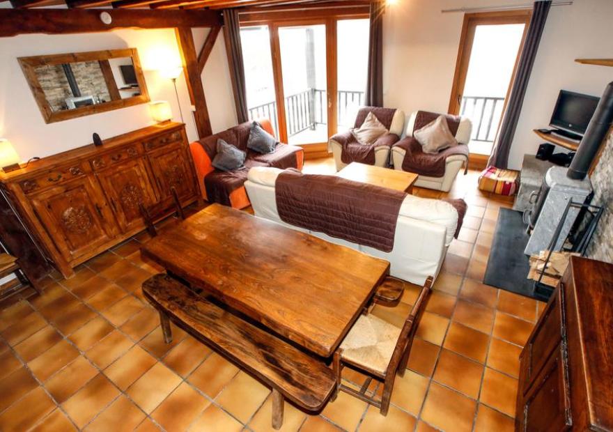 4-pieces-mezzanine-la-guisane-maj-1-salon-serre-chevalier-monetier