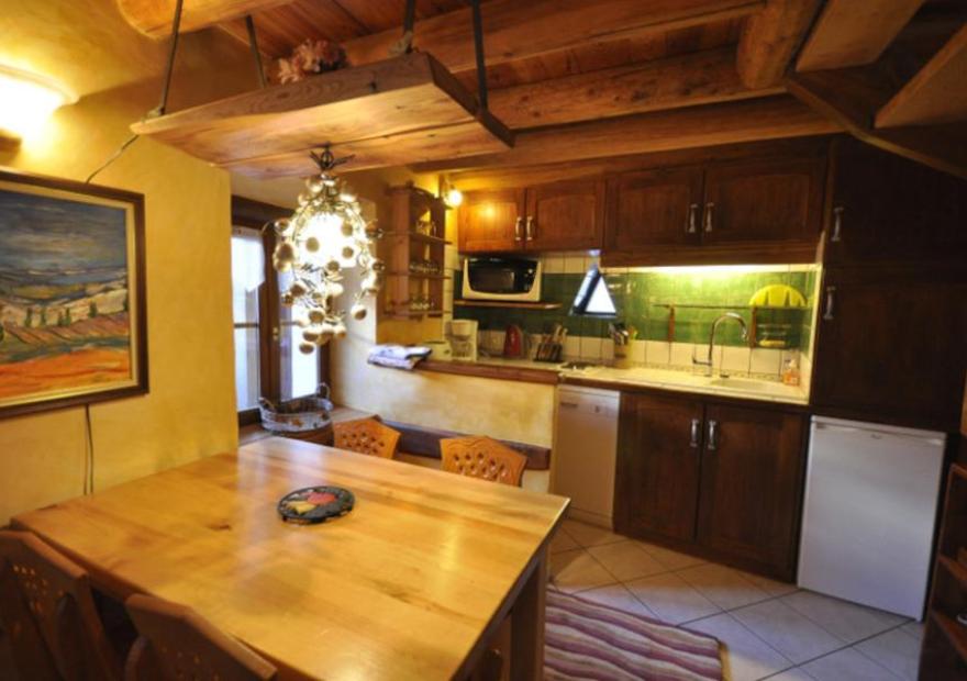 2-pieces-mazot-val-cuisine-serre-chevalier-villeneuve
