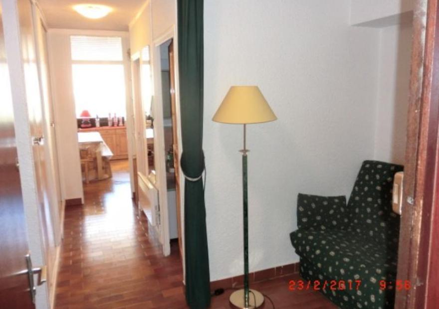 2-pieces-cabine-val-st-bernard-thie-5-canape-serre-chevalier-chantemerle