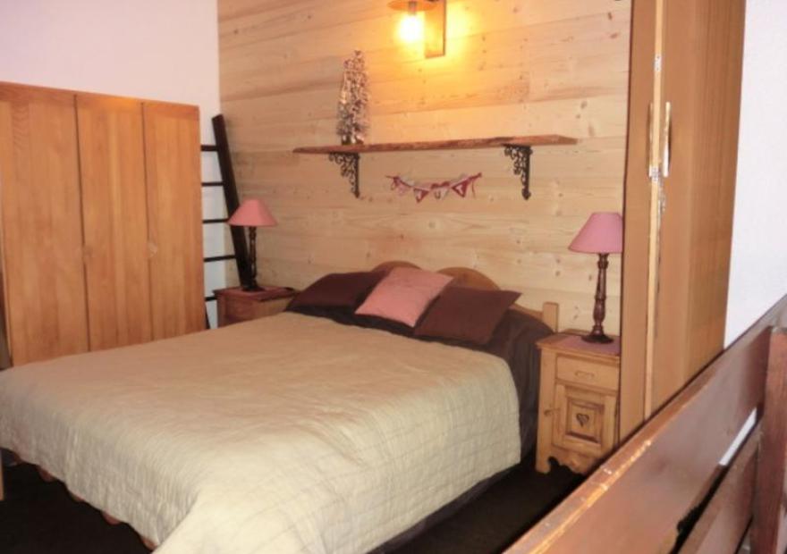 2-pieces-cabine-val-st-bernard-thie-8-lit-double-serre-chevalier-chantemerle