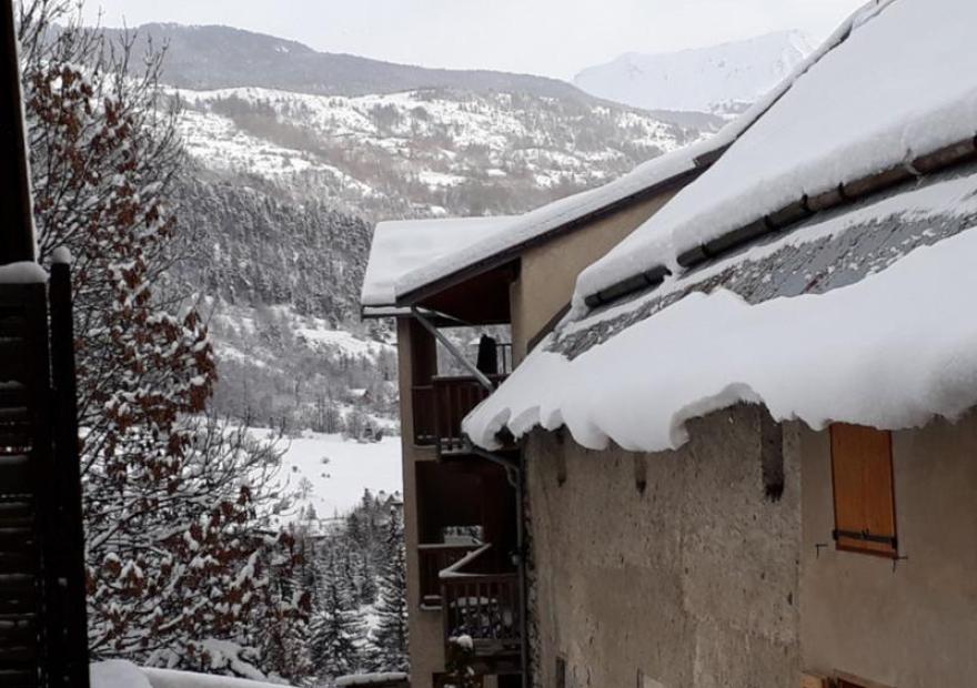 2-pieces-le-balcon-hiver3-gad-serre-chevalier-villeneuve