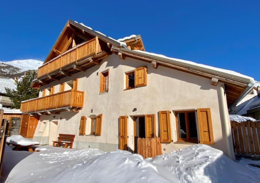 3-pieces-mezzanine-pic-blanc-potie-2-hiver-serre-chevalier-monetier