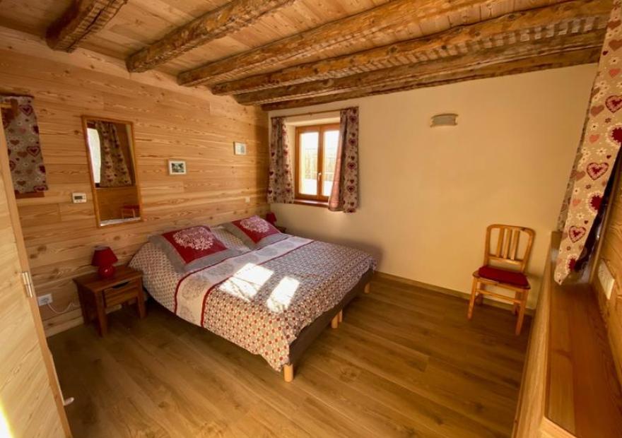 3-pieces-mezzanine-pic-blanc-potie-5-lit-double-serre-chevalier-monetier