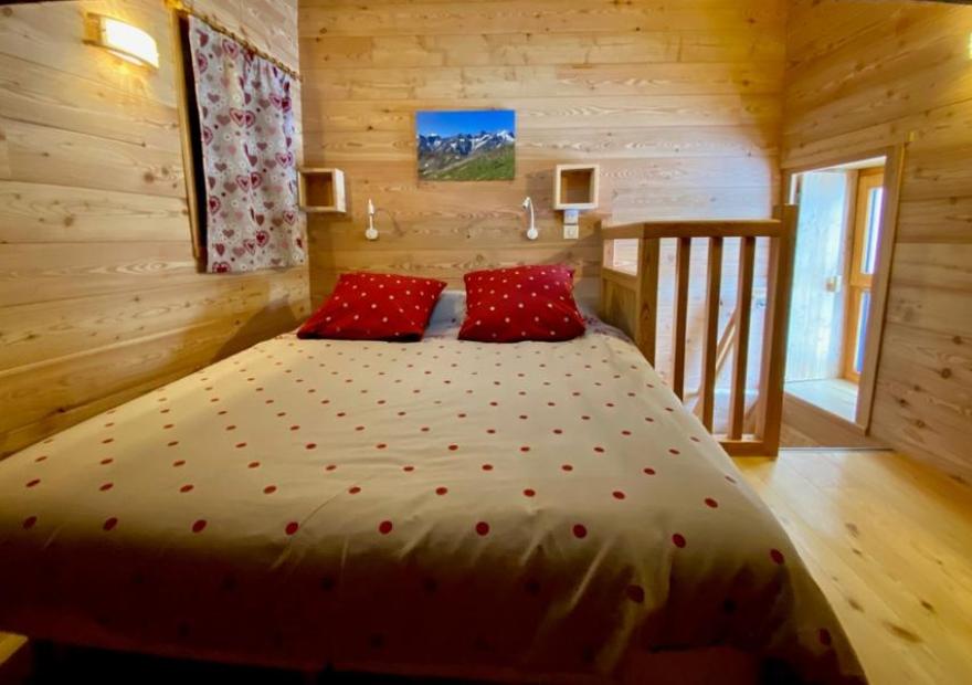 3-pieces-mezzanine-pic-blanc-potie-lit-double-2-serre-chevalier-monetier
