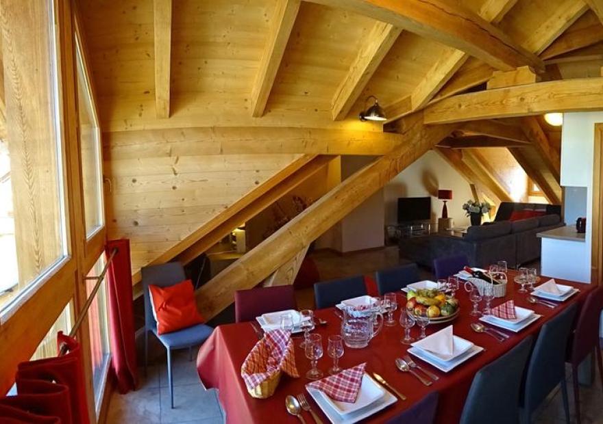 4-pieces-ecrin-rubis-maj-sch-3-table-serre-chevalier-chantemerle