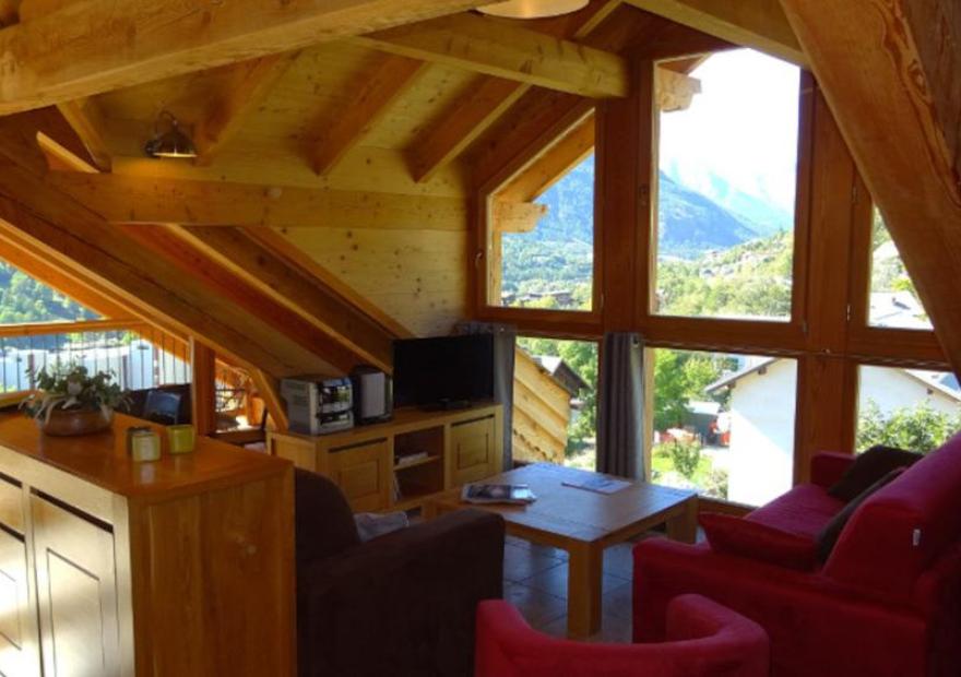 5-pieces-ecrin-ardoise-maj-sch-3-salon-serre-chevalier-chantemerle