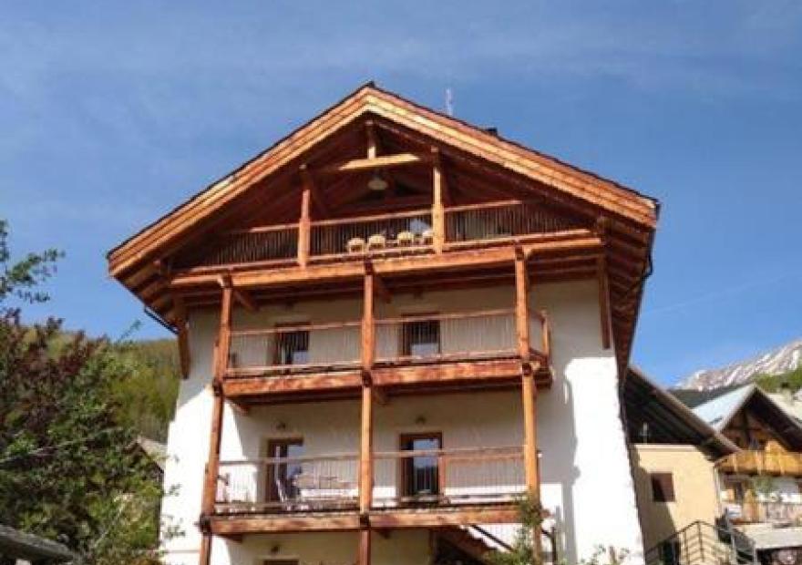 5-pieces-ecrin-ardoise-maj-sch-7-ete-serre-chevalier-chantemerle