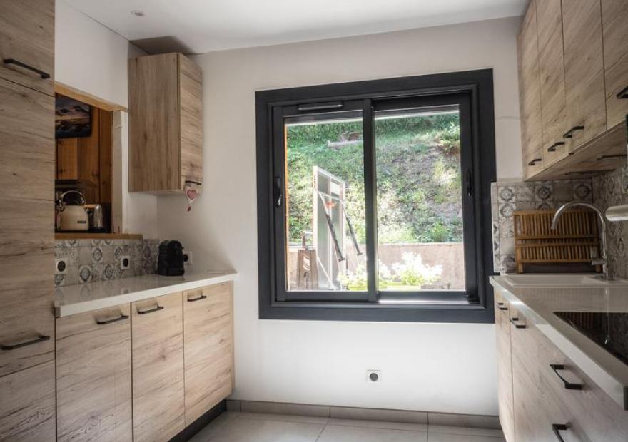 chalet-le-mont-milo-4-cuisine-serre-chevalier-briancon