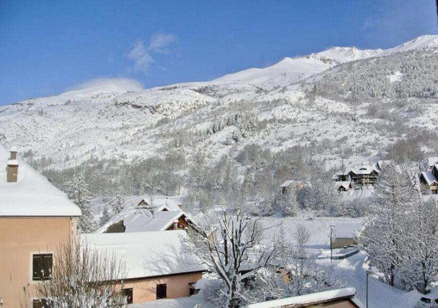maison-de-grand-mere-hiver1-cri-gui-serre-chevalier-monetier