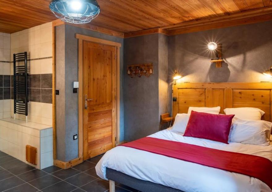 chalet-cerf-che-dura-lit-double-4-serre-chevalier-villeneuve