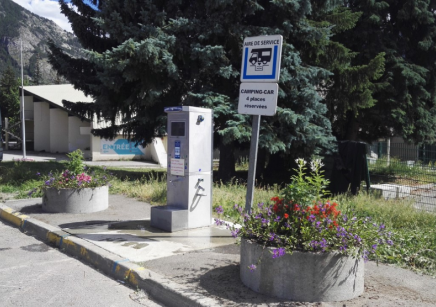 Aire de service camping car
